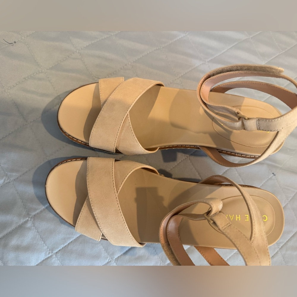 (New) Cole Hann wedge heels NWOT size 9